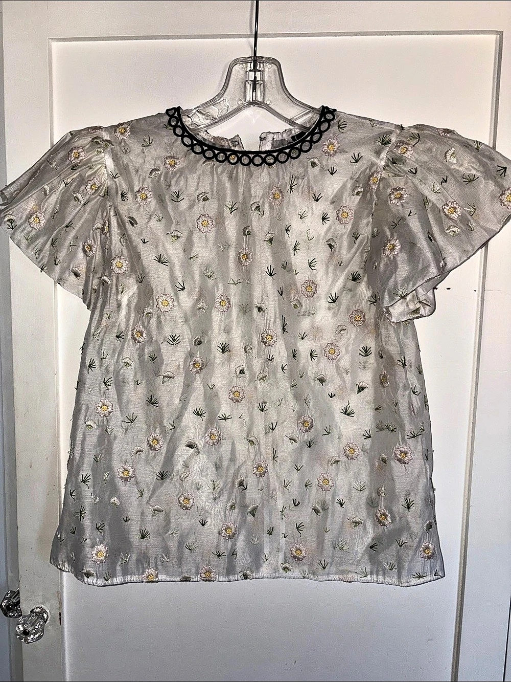 TOPSHOP Floral Embroidered Blouse in white & Pink
